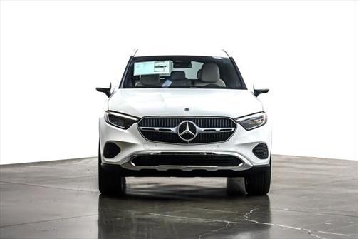 2025 Mercedes-Benz GLC 300 Base