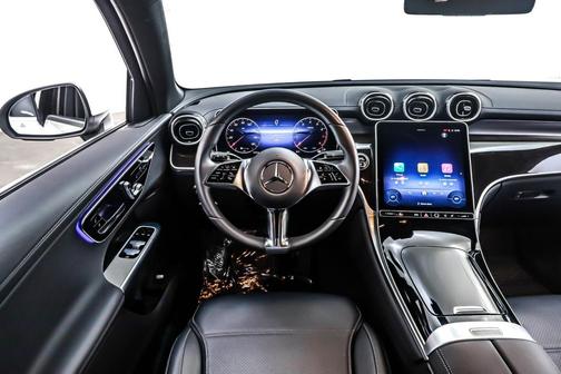 2025 Mercedes-Benz GLC 300 Base