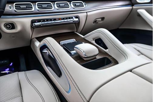 2025 Mercedes-Benz GLE 450e 4MATIC