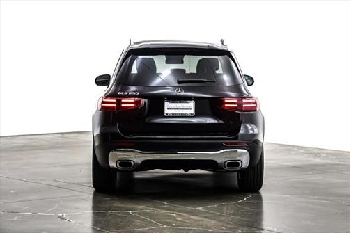 2025 Mercedes-Benz GLB 250 Base