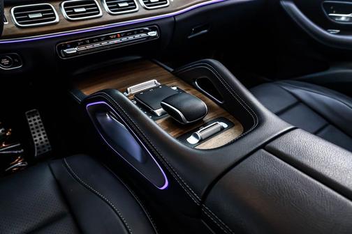 2024 Mercedes-Benz GLS 450 4MATIC