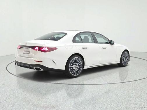 Polar White 2027 Mercedes-Benz E-Class E 350