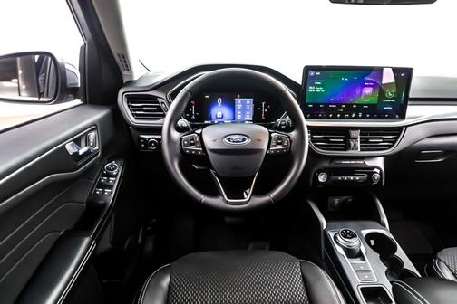 2025 Ford Escape PHEV Base