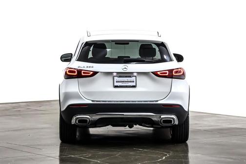 2021 Mercedes-Benz GLA 250 Base 4MATIC