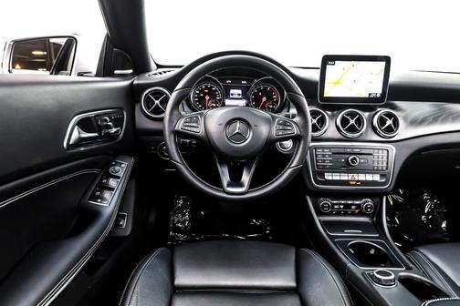 2018 Mercedes-Benz CLA 250 Base