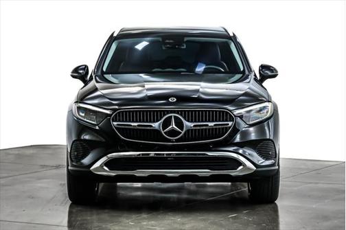 2025 Mercedes-Benz GLC 350e Base