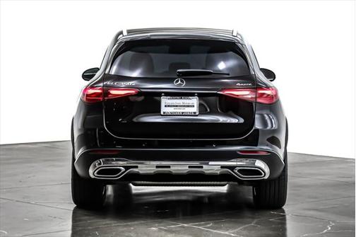 2025 Mercedes-Benz GLC 350e Base