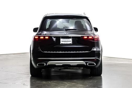 2025 Mercedes-Benz GLS 450 4MATIC