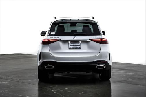 2025 Mercedes-Benz GLE 450e 4MATIC