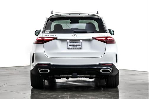 2026 Mercedes-Benz GLE 450e 4MATIC