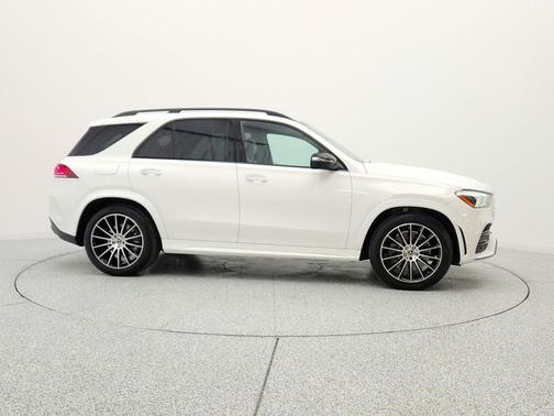 Polar White 2023 Mercedes-Benz GLE 450 4MATIC