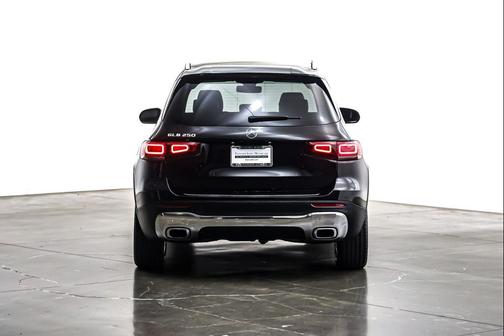 2022 Mercedes-Benz GLB 250 Base