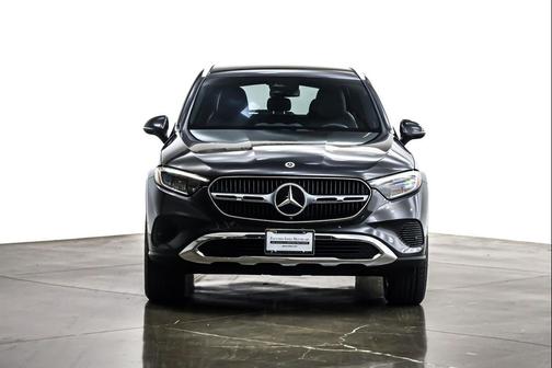 2025 Mercedes-Benz GLC 300 Base