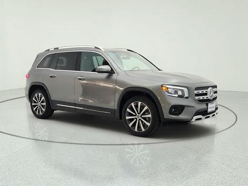 Mountain Grey Metallic 2023 Mercedes-Benz GLB 250 Base