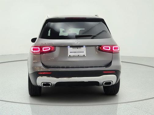 Mountain Grey Metallic 2023 Mercedes-Benz GLB 250 Base