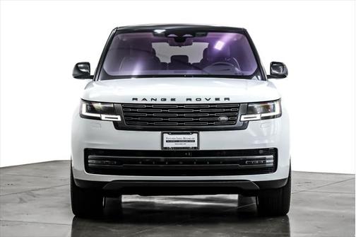 2023 Land Rover Range Rover P530 SE