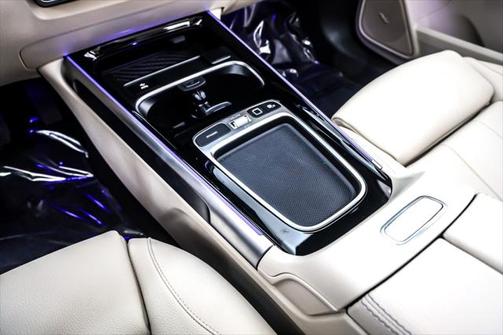 2025 Mercedes-Benz EQB 250 Base