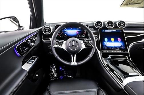 2025 Mercedes-Benz GLC 300 Base
