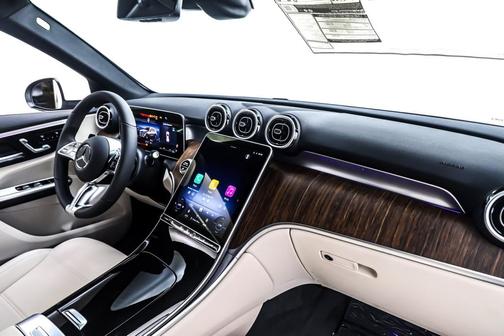 2026 Mercedes-Benz GLC 300 Base