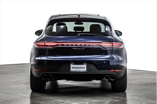 2020 Porsche Macan Base