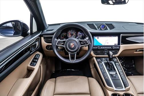 2020 Porsche Macan Base