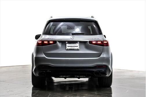 2025 Mercedes-Benz AMG GLS 63 Base