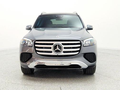 Selenite Grey Metallic 2026 Mercedes-Benz GLS 450 4MATIC