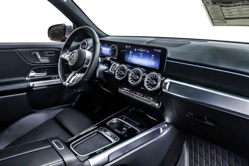 2025 Mercedes-Benz GLB 250 4MATIC
