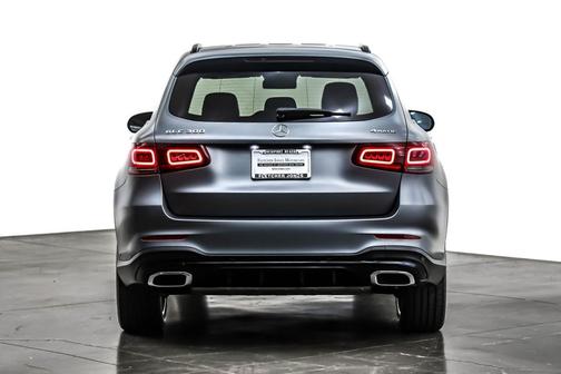 2022 Mercedes-Benz GLC 300 4MATIC