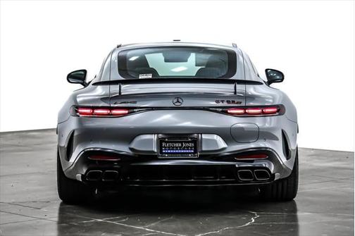 2025 Mercedes-Benz AMG GT 63 S E Performance