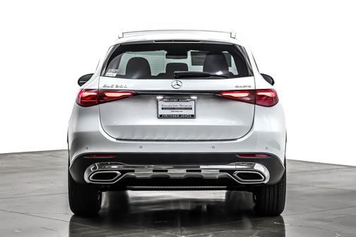 2026 Mercedes-Benz GLC 300 4MATIC