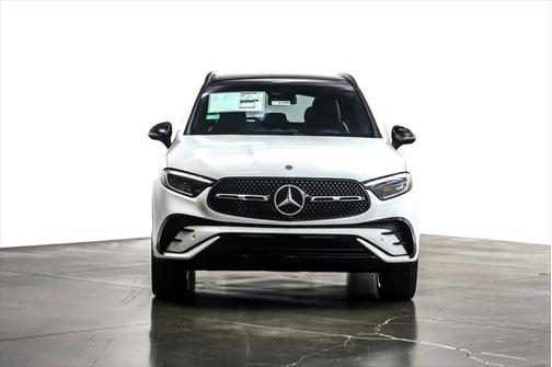 2025 Mercedes-Benz GLC 350e Base