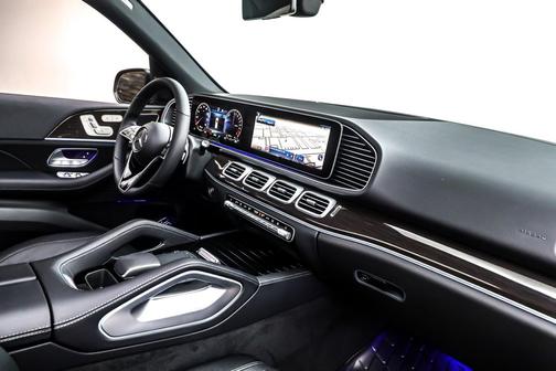 2026 Mercedes-Benz GLE 450e 4MATIC