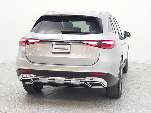 Cirrus Silver Metallic 2025 Mercedes-Benz GLC 300 Base