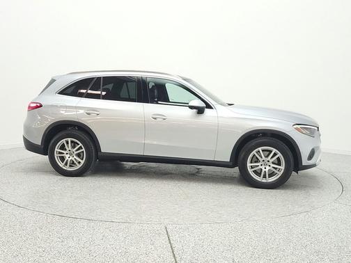 Cirrus Silver Metallic 2025 Mercedes-Benz GLC 300 Base