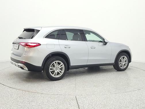 Cirrus Silver Metallic 2025 Mercedes-Benz GLC 300 Base