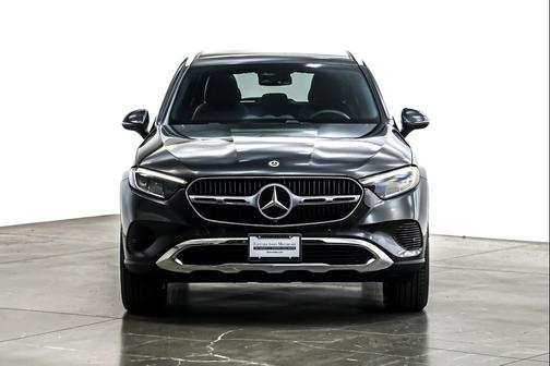 2025 Mercedes-Benz GLC 300 Base