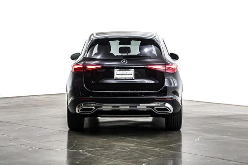 2025 Mercedes-Benz GLC 300 Base