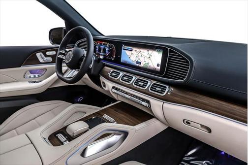 2025 Mercedes-Benz GLS 450 4MATIC