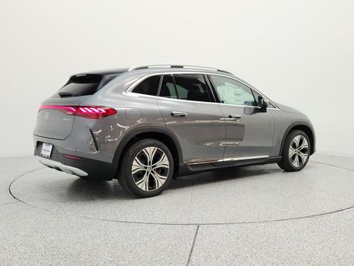 Selenite Grey Metallic 2026 Mercedes-Benz EQE 320 EQE 320