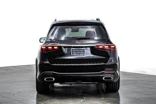 2025 Mercedes-Benz GLS 450 4MATIC