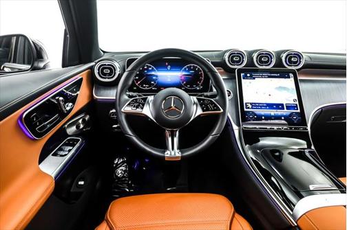2025 Mercedes-Benz GLC 300 Base