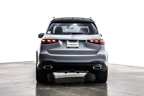 2026 Mercedes-Benz GLS 580 4MATIC