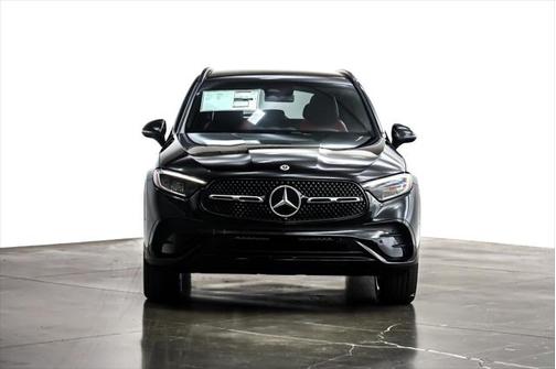 2025 Mercedes-Benz GLC 300 Base