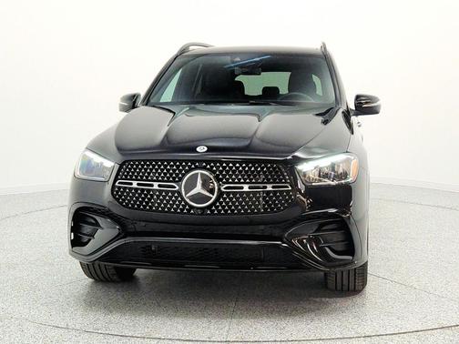Obsidian Black Metallic 2025 Mercedes-Benz GLE 450e 4MATIC