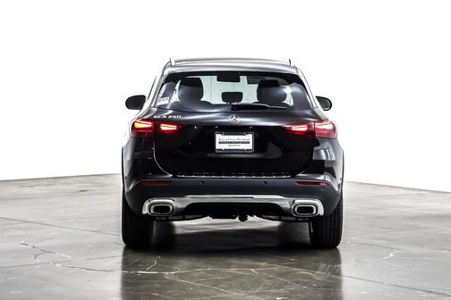 2026 Mercedes-Benz GLA 250 4MATIC