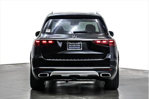 2025 Mercedes-Benz GLS 450 4MATIC
