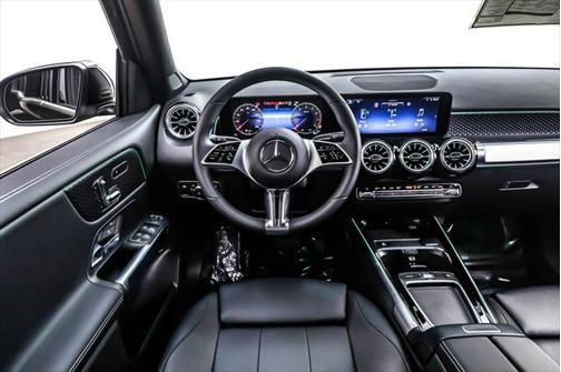 2025 Mercedes-Benz GLB 250 Base