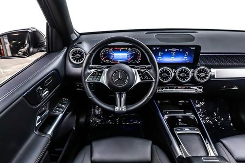 2025 Mercedes-Benz GLB 250 Base