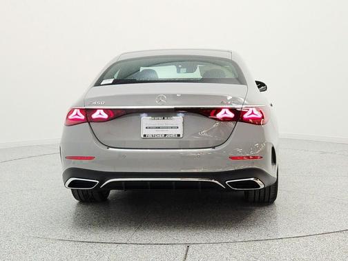 MANUFAKTUR Alpine Grey 2026 Mercedes-Benz E-Class 4MATIC